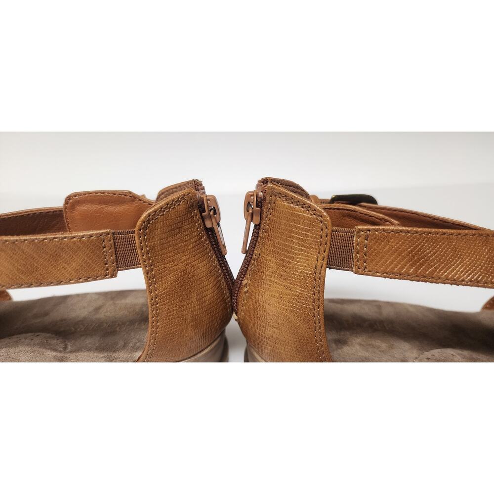 Kim Rogers Finley Faux Leather Brown Low Wedge Sandal Shoes Size 6M - Picture 8 of 13